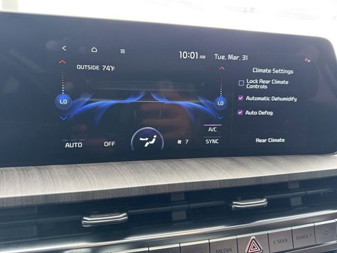 Used 2023 Kia Telluride SX FWD image 19