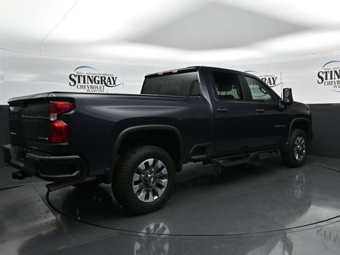 Used 2024 Chevrolet Silverado 2500 Custom w/ Custom Convenience Package AWD/4WD image 7