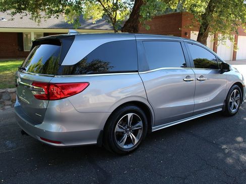 Used 2018 Honda Odyssey Touring image 6