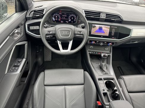 Certified 2025 Audi Q3 2.0T Premium w/ Convenience Package AWD/4WD image 7