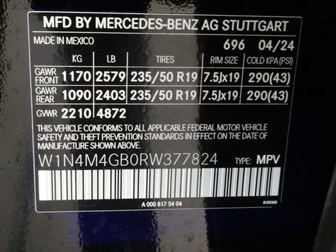 Used 2024 Mercedes-Benz GLB 250 image 31