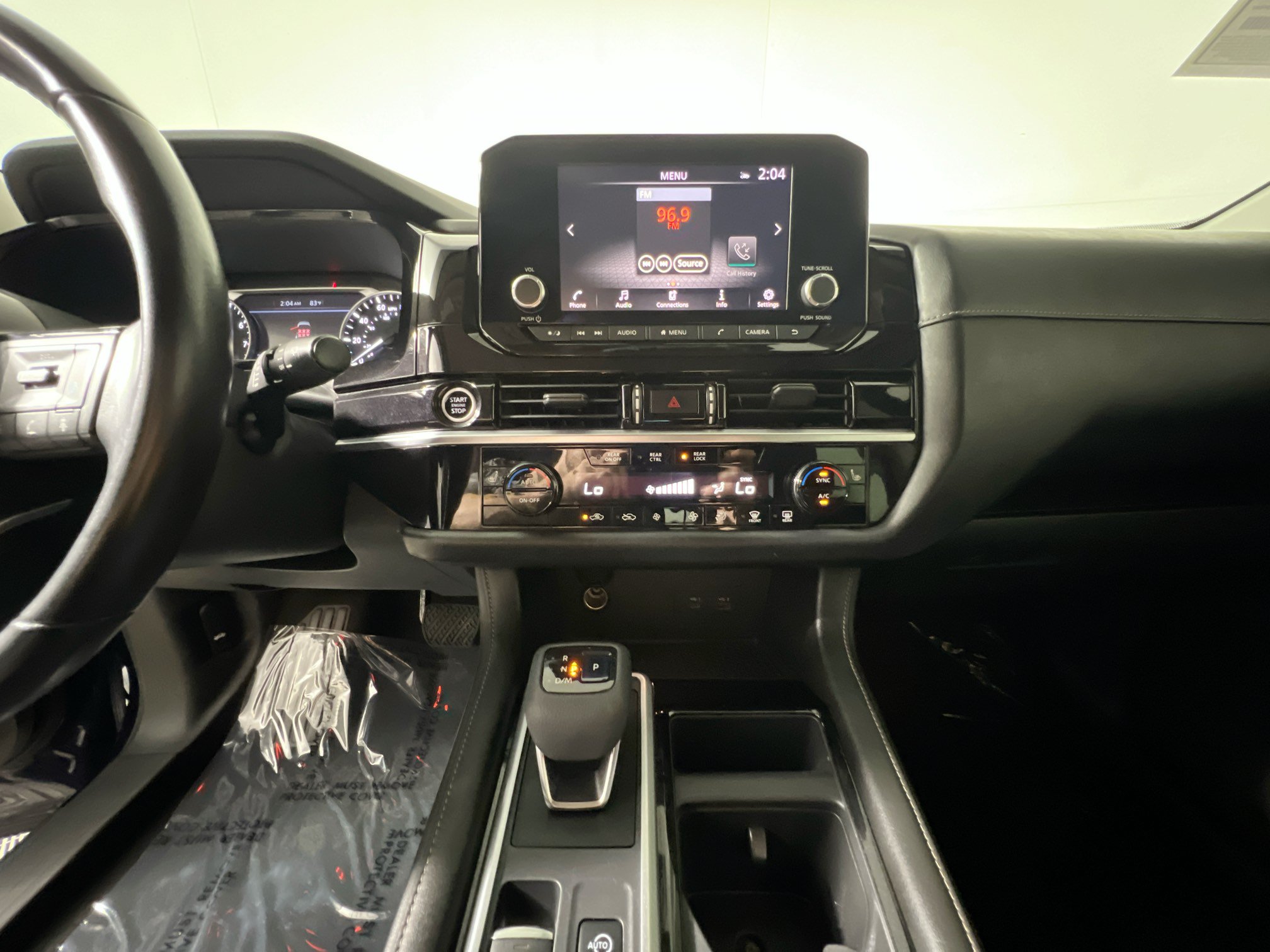 Used 2022 Nissan Pathfinder SV FWD image 25