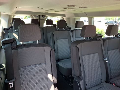 Used 2024 Ford Transit 350 XLT RWD image 11