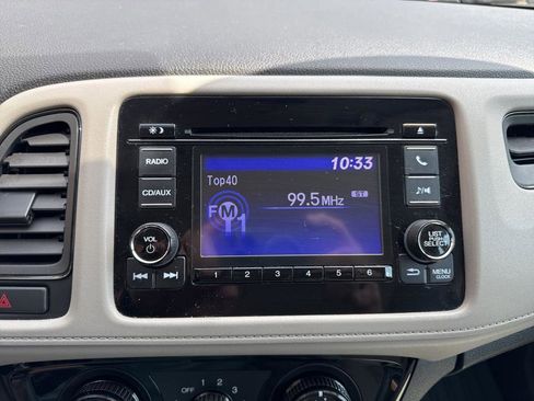 Used 2016 Honda HR-V LX image 18