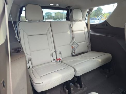 Used 2023 GMC Yukon Denali image 36