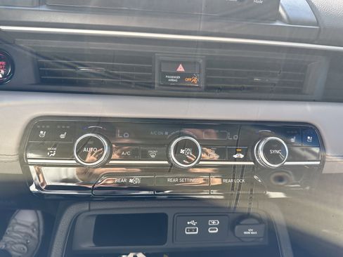 Certified 2024 Honda Pilot Elite image 29