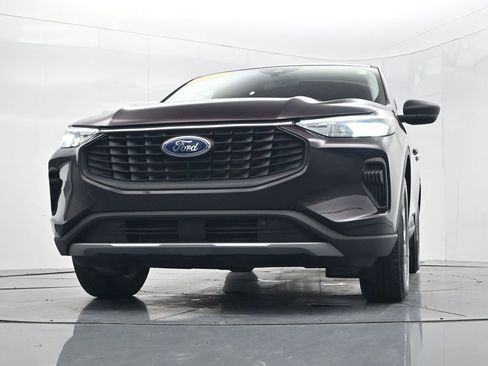 Used 2023 Ford Escape Active image 46