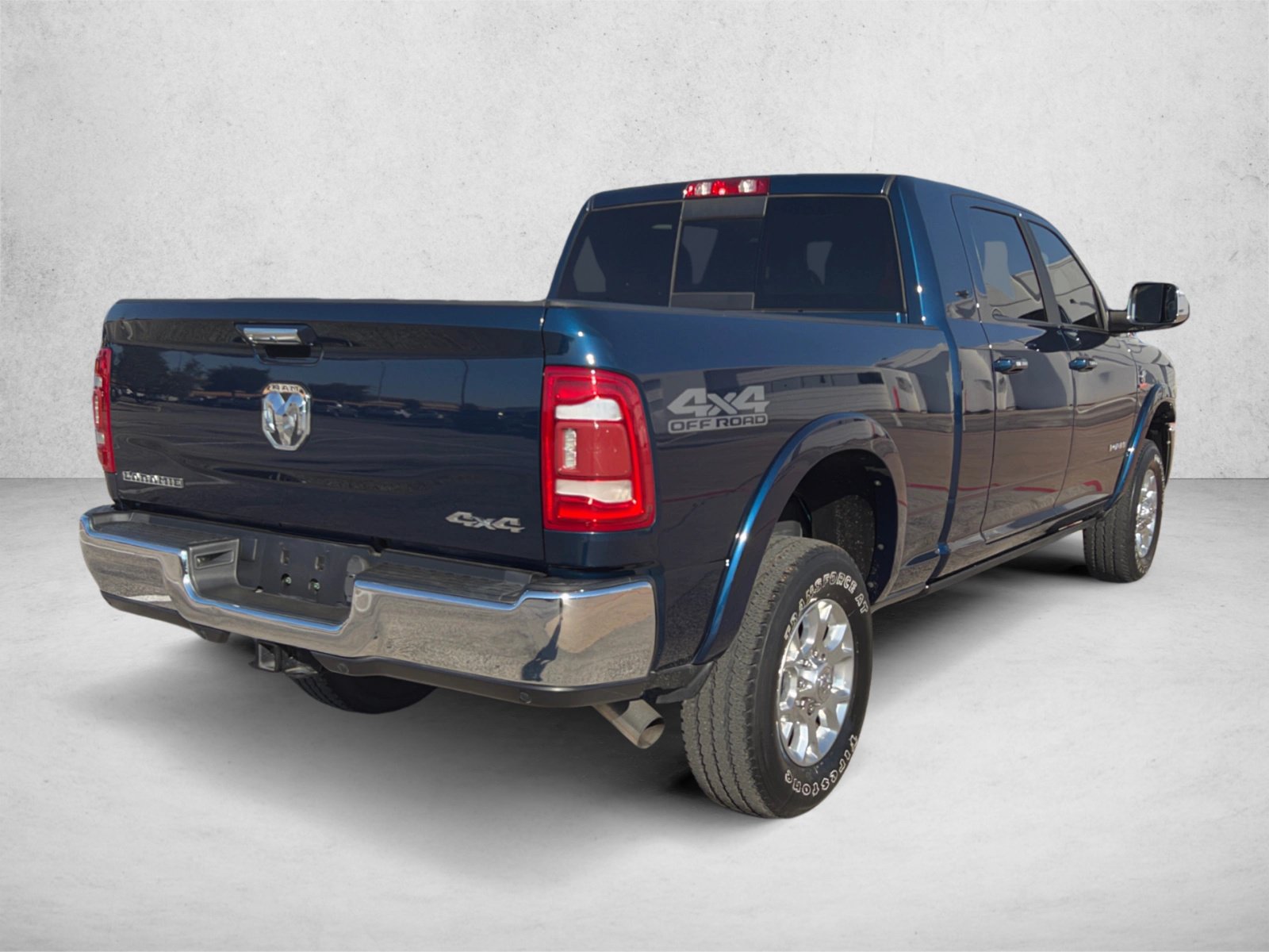 Used 2022 RAM 2500 Laramie AWD/4WD image 5