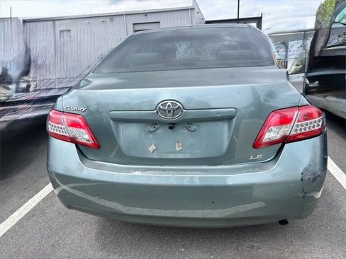 Used 2010 Toyota Camry FWD image 5