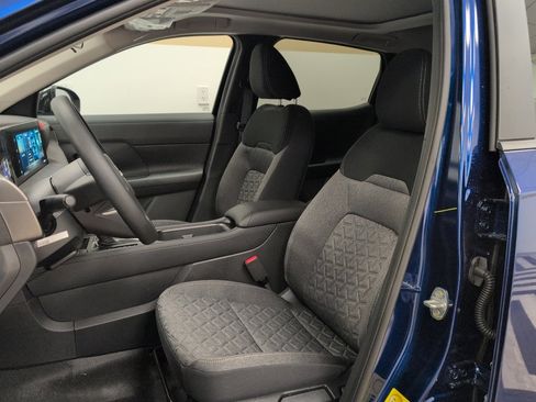 New 2026 Nissan Kicks SV w/ SV Premium Package AWD/4WD image 7