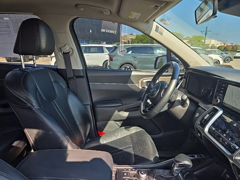 Certified 2022 Kia Sorento EX w/ Panoramic Sunroof Package FWD image 23