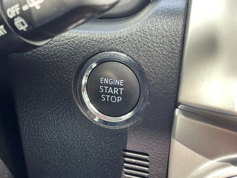 Used 2023 Toyota 4Runner Limited AWD/4WD image 26