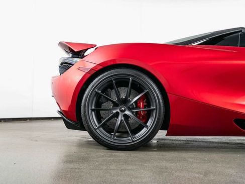 Used 2021 McLaren 720S Performance RWD image 10