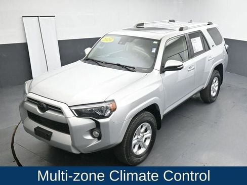 Used 2020 Toyota 4Runner SR5 Premium w/ Moonroof Package AWD/4WD image 19