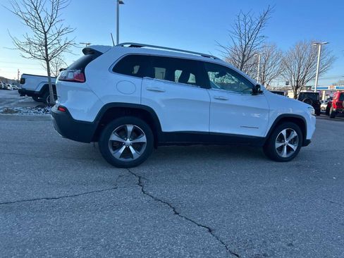 Certified 2019 Jeep Cherokee Limited image 18