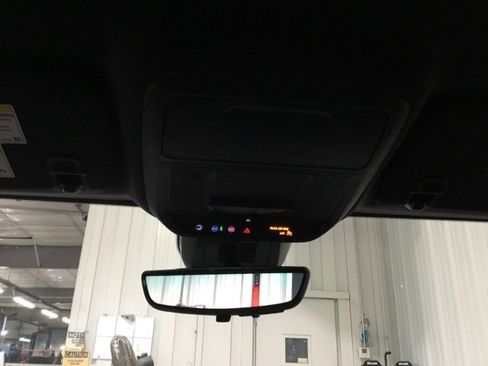 New 2026 GMC Terrain AT4 w/ Convenience Package III image 36