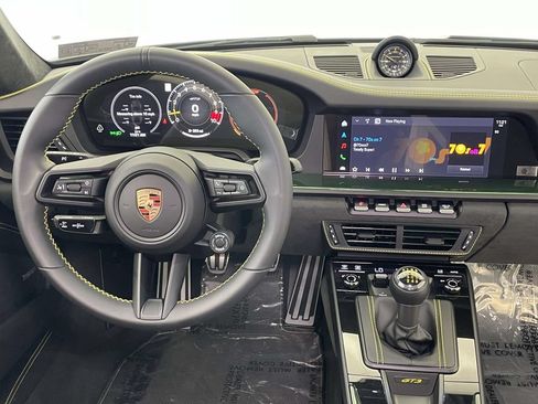 Certified 2026 Porsche 911 GT3 RWD image 22