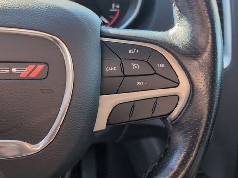 Used 2019 Dodge Durango SXT image 19