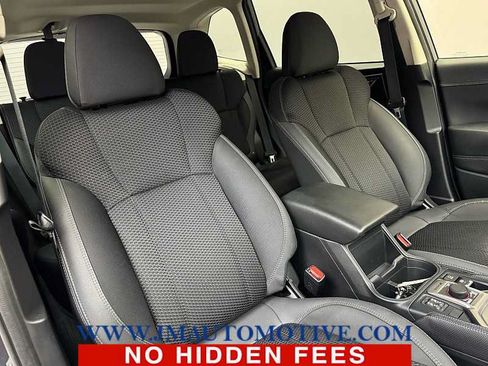 Used 2024 Subaru Forester Premium AWD/4WD image 21