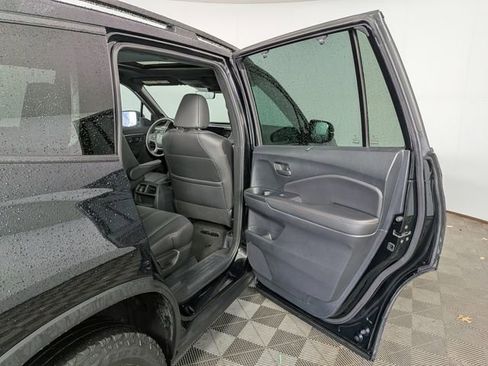 Used 2023 Honda Passport TrailSport image 36