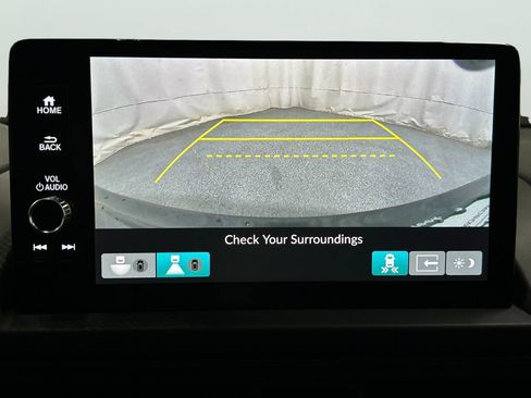 Used 2025 Honda Pilot TrailSport image 20