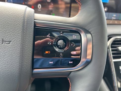 New 2025 Nissan Armada PRO-4X w/ Pro-4X Premium Package image 22