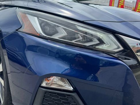 Used 2020 Nissan Altima 2.5 SR AWD/4WD image 12