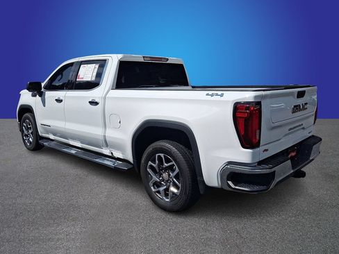 Used 2024 GMC Sierra 1500 SLT AWD/4WD image 6