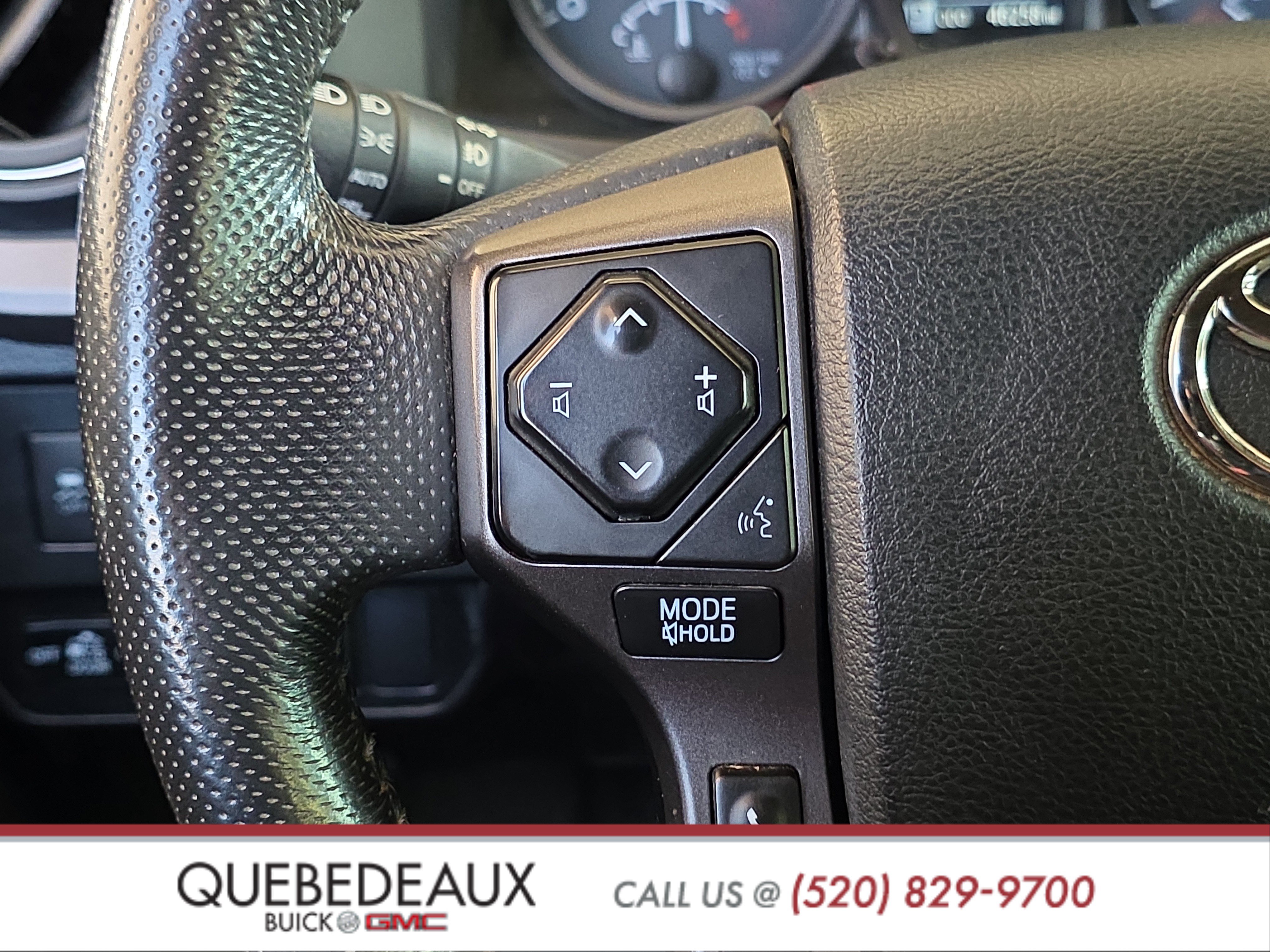 Used 2023 Toyota Tacoma TRD Off-Road AWD/4WD image 15