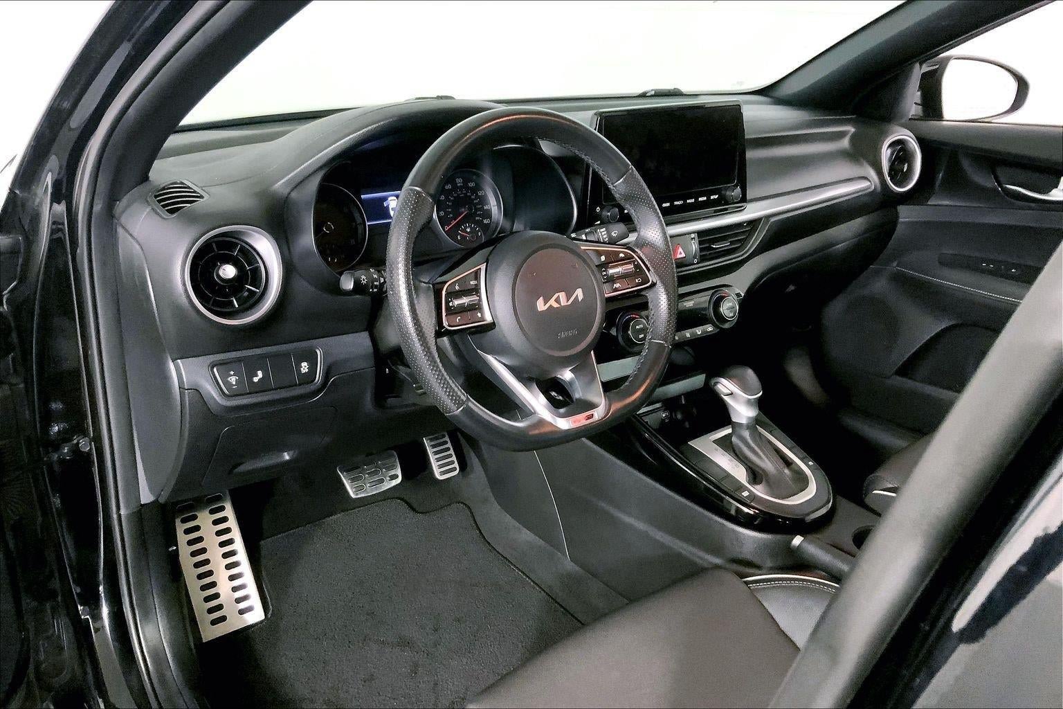 Used 2023 Kia Forte GT-Line FWD image 14