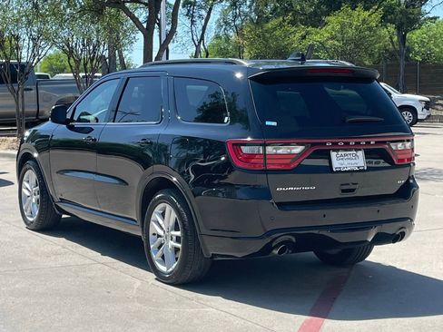 Used 2017 Volvo XC90 T6 Momentum w/ Vision Package image 4