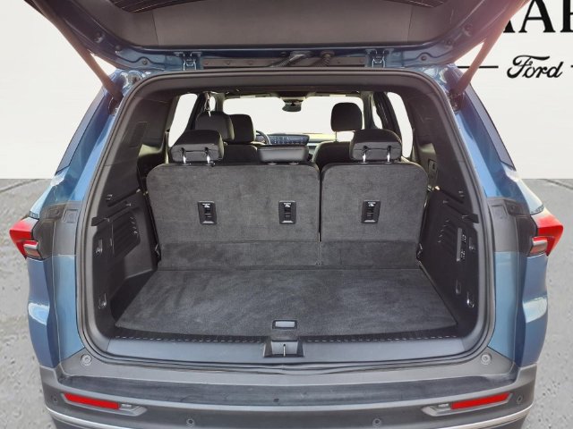 Used 2026 Buick Enclave Preferred w/ Power Package FWD image 10