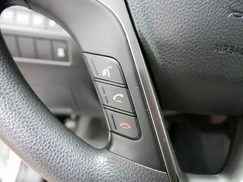 Used 2017 Hyundai Santa Fe Sport image 26
