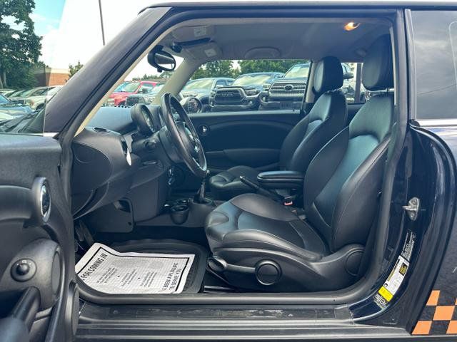 Used 2013 MINI Cooper Hardtop FWD image 11