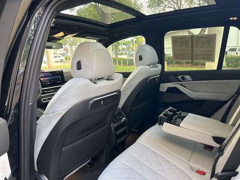 Used 2024 BMW X5 sDrive40i w/ M Sport Package image 45