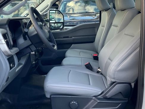 New 2026 Ford F250 XL w/ 360-Degree Camera Package RWD image 15
