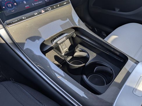 Used 2023 Mercedes-Benz GLC 300 w/ AMG Line image 62