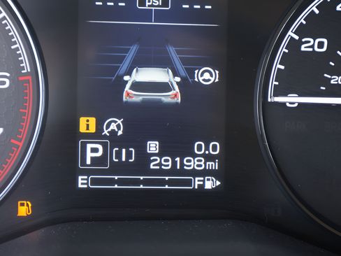 Used 2024 Subaru Forester AWD/4WD image 9