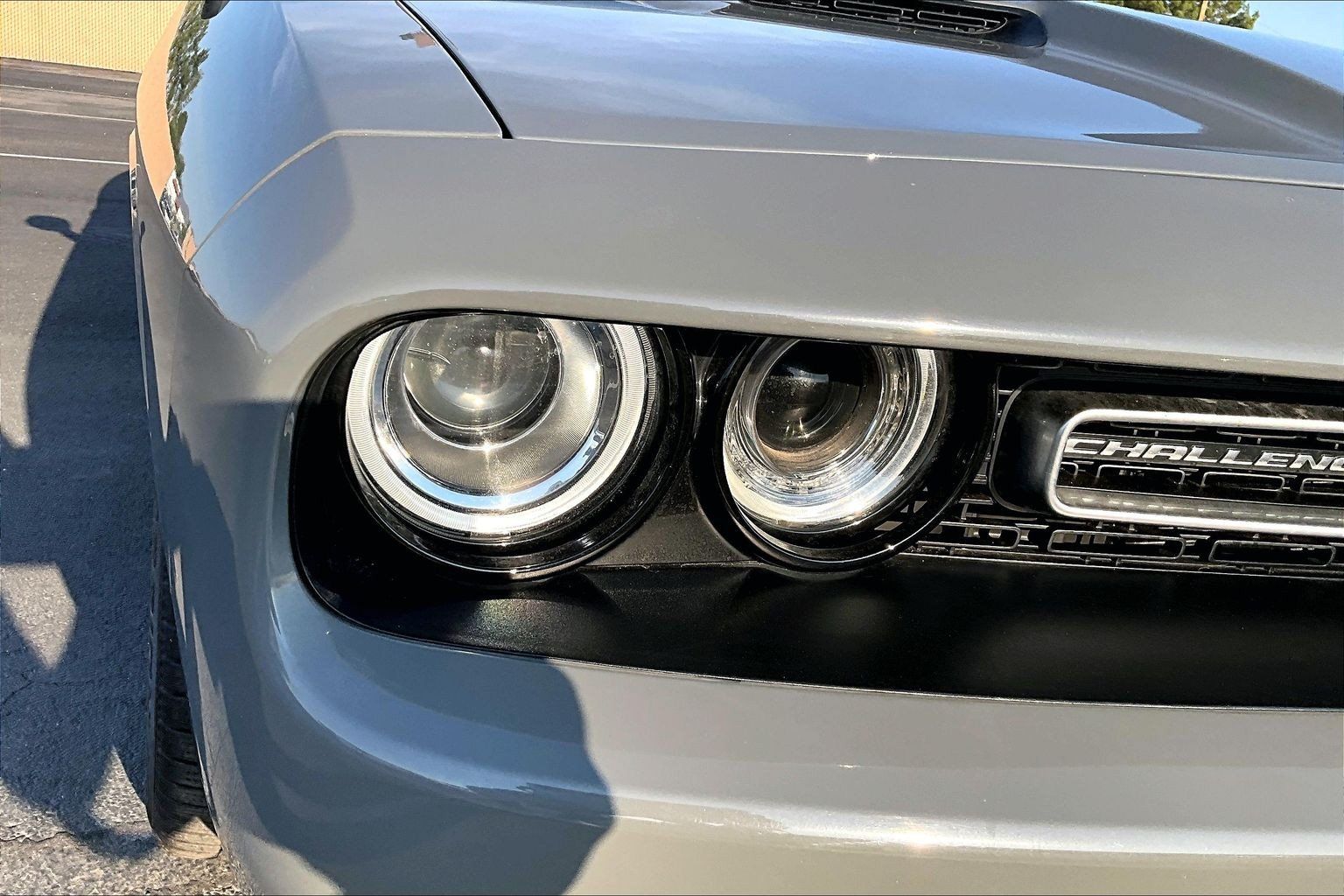 Used 2019 Dodge Challenger SXT RWD image 29