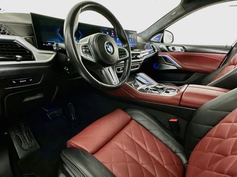 Used 2024 BMW X6 M60i AWD/4WD image 7