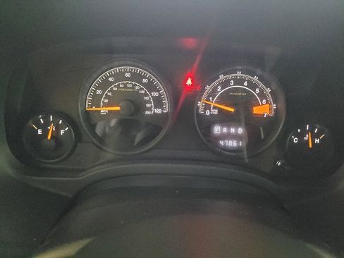 Used 2016 Jeep Patriot Sport w/ Power Value Group AWD/4WD image 23