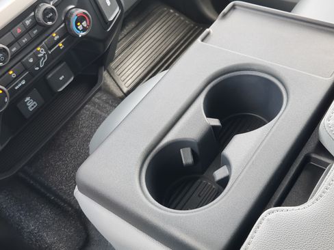 New 2026 Ford F250 XL AWD/4WD image 16