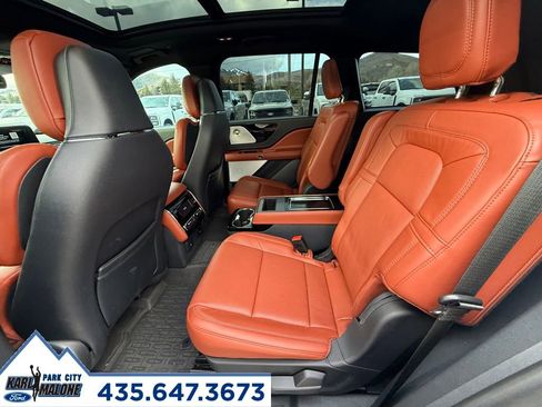 Used 2025 Lincoln Aviator Reserve w/ Equipment Group 201A image 14