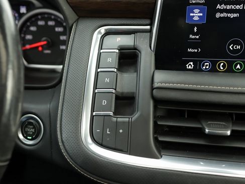 Used 2021 Chevrolet Tahoe Premier w/ Premium Package image 22