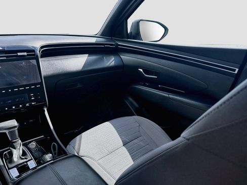 Used 2024 Hyundai Santa Cruz SEL w/ Activity Package FWD image 19