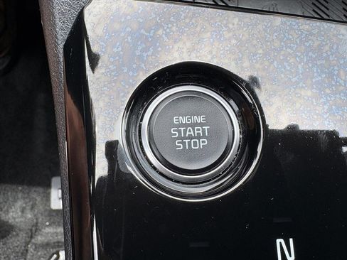 Used 2023 Kia Sportage X-Line AWD/4WD image 13
