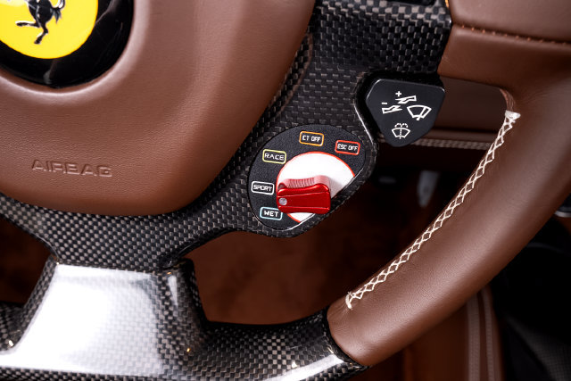 Certified 2018 Ferrari 488 Spider RWD image 39