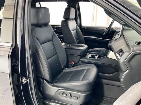 Used 2023 Chevrolet Tahoe LT w/ Luxury Package image 16