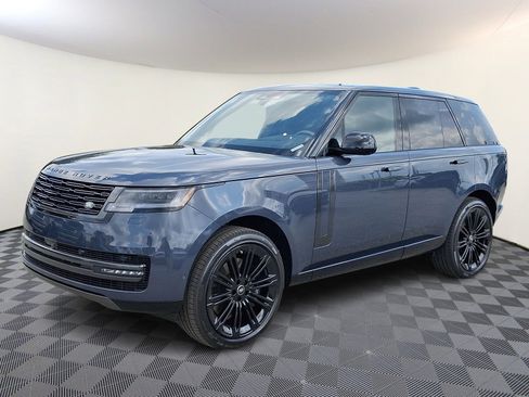 New 2025 Land Rover Range Rover SE image 1