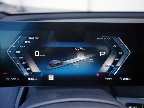 Used 2025 BMW iX M60 image 16